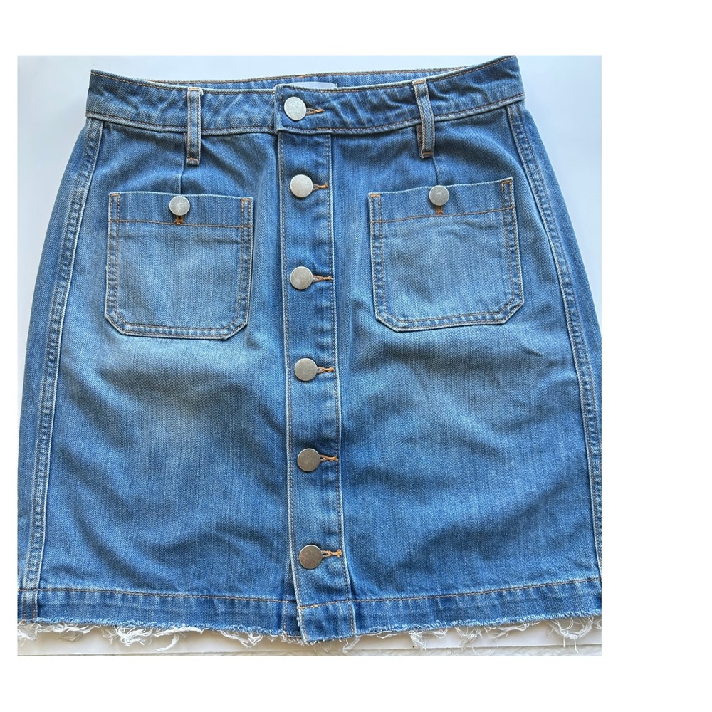 Ann Taylor LOFT Denim Skirt Blue Button Front Frayed Hem 70s Boho Casual Size 2 - Picture 5 of 16